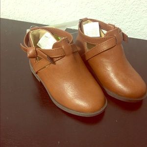 ⭐️super cute toddler booties